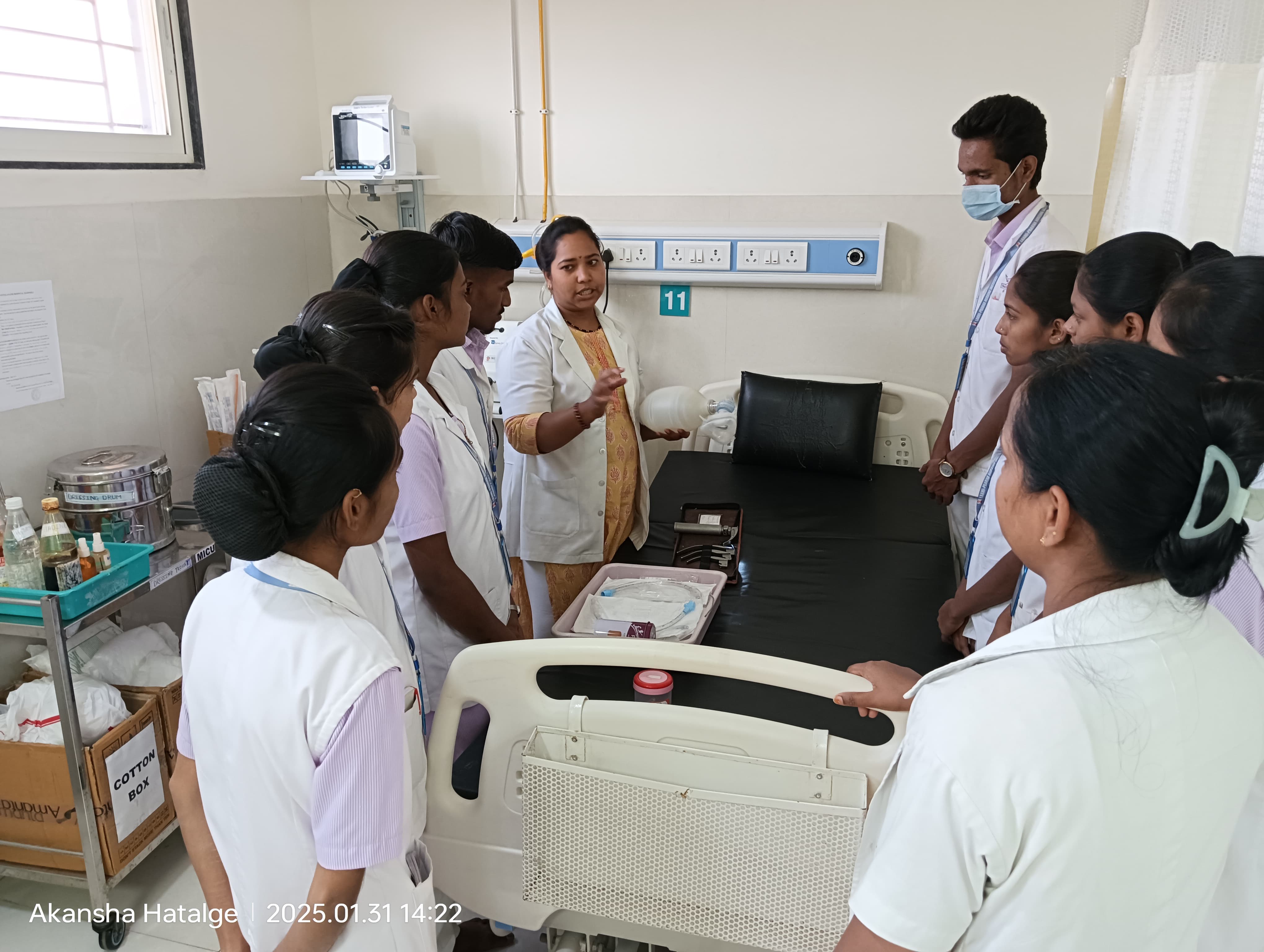 Critical care at Vivekanand Hospital